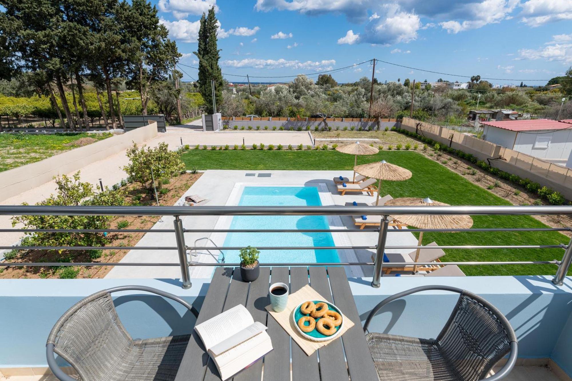 Ethria Pool Villa With Heated Jacuzzi アファンドウ エクステリア 写真
