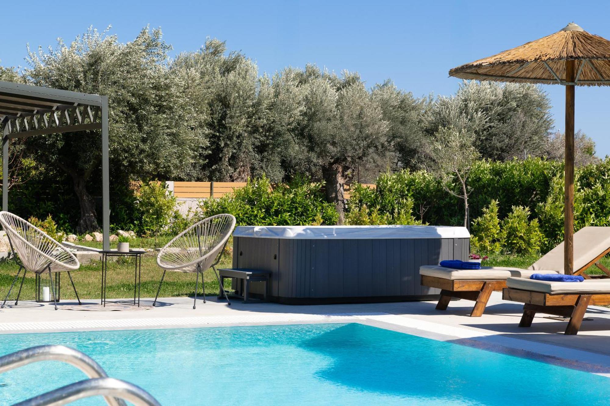 Ethria Pool Villa With Heated Jacuzzi アファンドウ エクステリア 写真