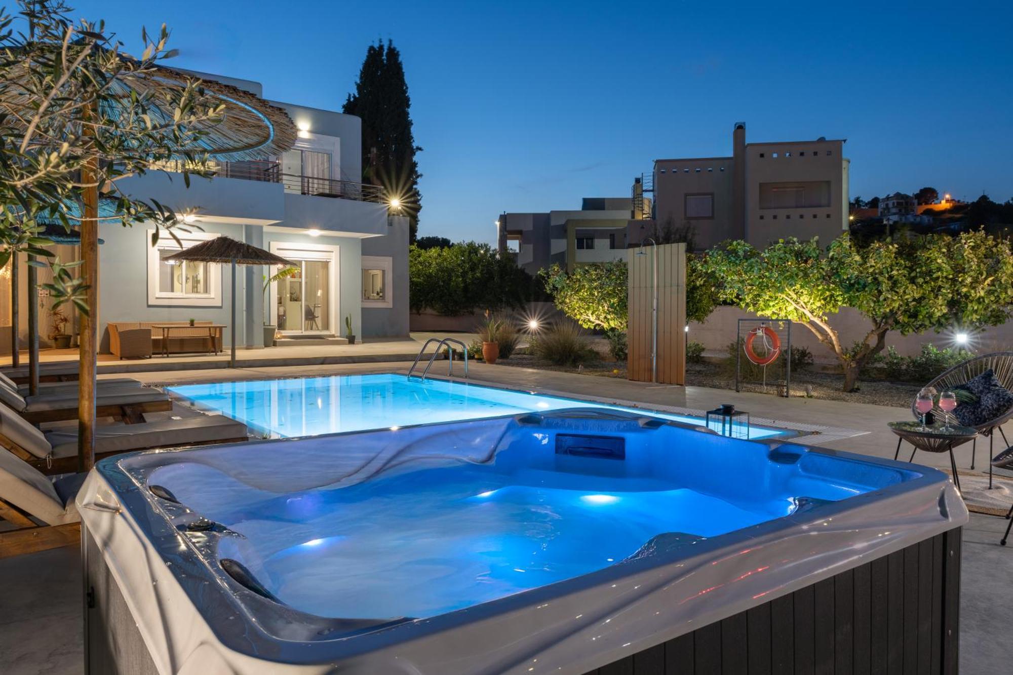 Ethria Pool Villa With Heated Jacuzzi アファンドウ エクステリア 写真